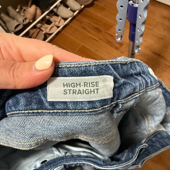 Torrid Size 28R Distressed High Rise Straight Jeans - Picture 9 of 10